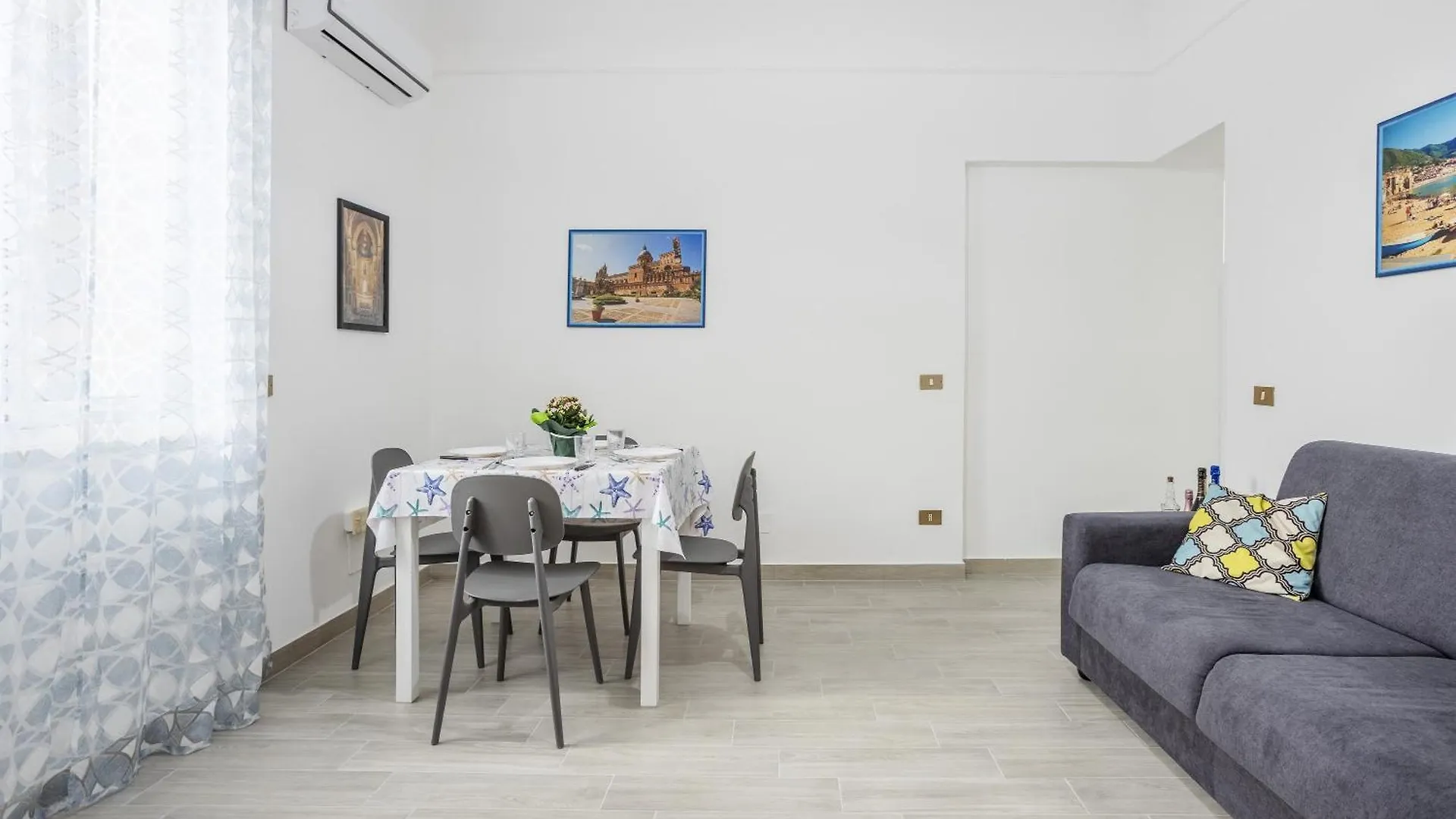 Romagnolo Beach Villa Palermo